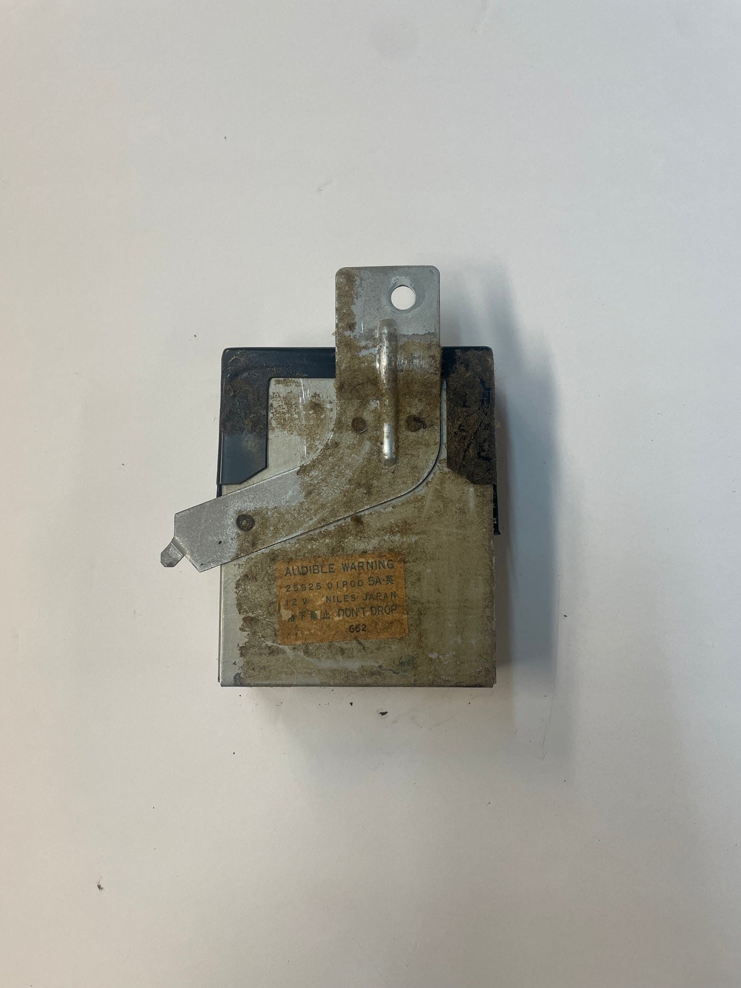 1984-1986 Nissan 300ZX VG30 Z31 2+0 Audible Warning Module 25925 1P00